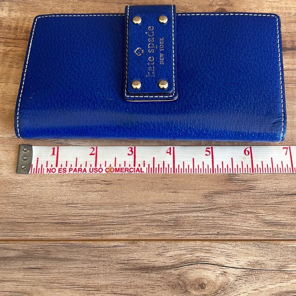 Pre-owned Kate Spade Blue Leather Wallet
